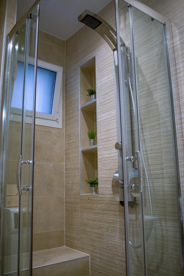 Santa Rosa Cosy Apartment Солун Екстериор снимка